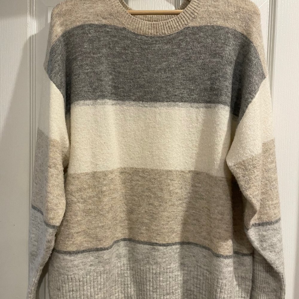 H&M Sweater